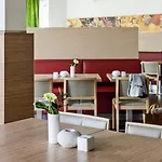 Ibis Berlin Dreilinden クラインマハノー