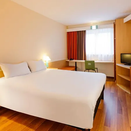 Ibis Berlin Dreilinden ホテル 2*