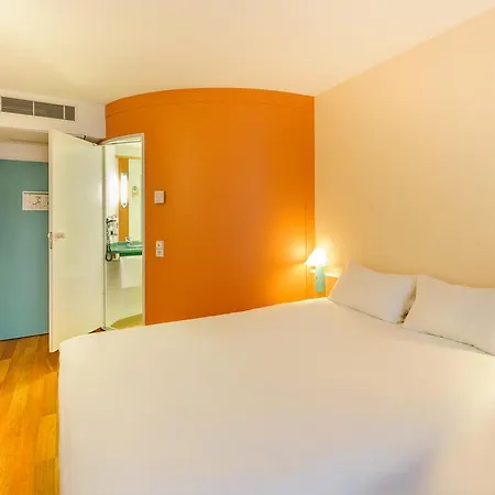 Ibis Berlin Dreilinden 2* クラインマハノー