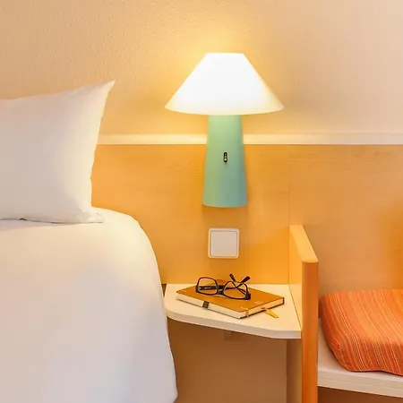 Ibis Berlin Dreilinden 2* クラインマハノー