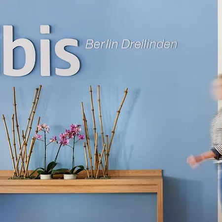 Ibis Berlin Dreilinden Hotel 2*