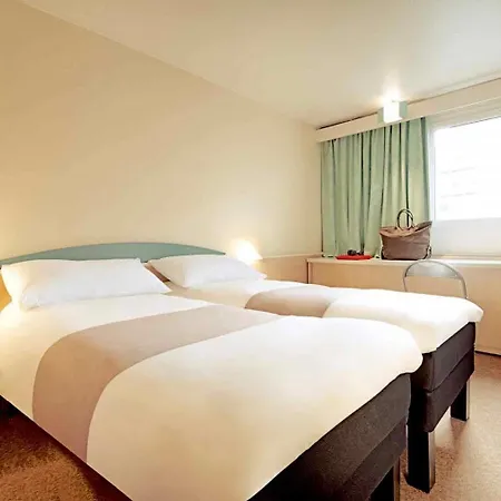 Отель Ibis Berlin Dreilinden Клайнмахнов